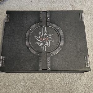 Dragon Age INQUISITION SIGNED COLLECTIBLE